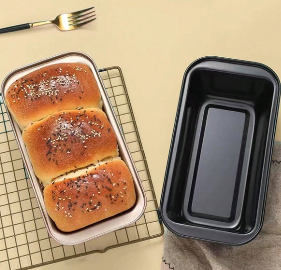 Duonos kepimo forma 25X13cm 450g. metalinė (5)
